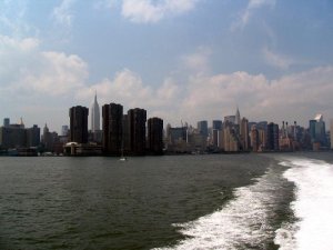 Waterways Boat Cruise NYC (around Manhattan island) 114.JPG